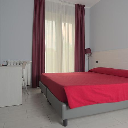 Hotel Pone سستو سان جوفاني المظهر الخارجي الصورة